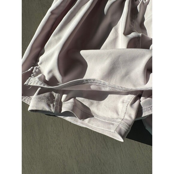 Nike Women's Dri-FIT One High-Rise 2-In-1 Shorts 3 In - Picture 6 of 9